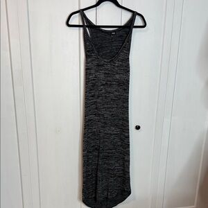 Aritzia brand Wilfred Free Heathered Black Grey Dress- Large - back peekaboo